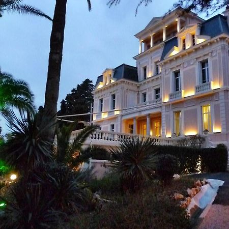 Hotel Les Tourelles Sainte-Maxime Ngoại thất bức ảnh