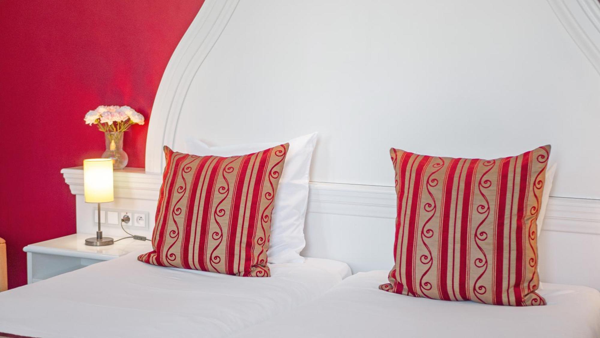 Hotel Les Tourelles Sainte-Maxime Ngoại thất bức ảnh