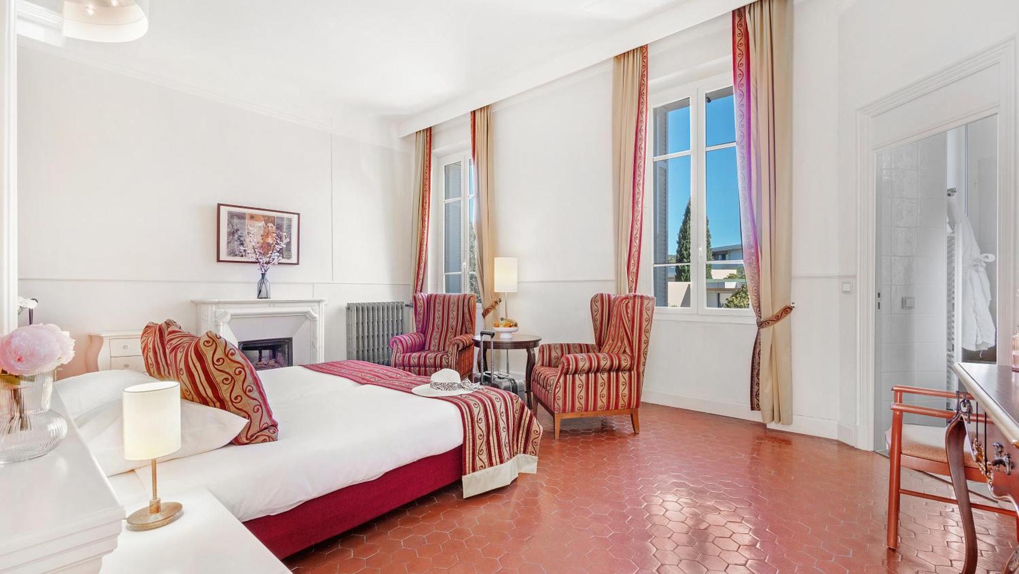 Hotel Les Tourelles Sainte-Maxime Ngoại thất bức ảnh