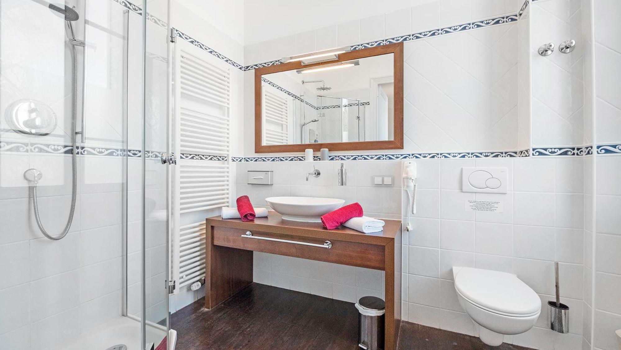 Hotel Les Tourelles Sainte-Maxime Ngoại thất bức ảnh